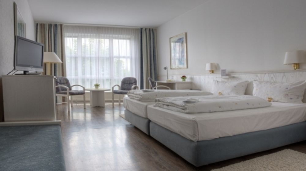 Euro Park Hotel Hennef Хеннеф Экстерьер фото