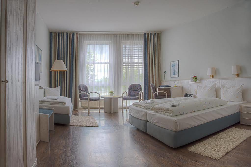 Euro Park Hotel Hennef Хеннеф Экстерьер фото